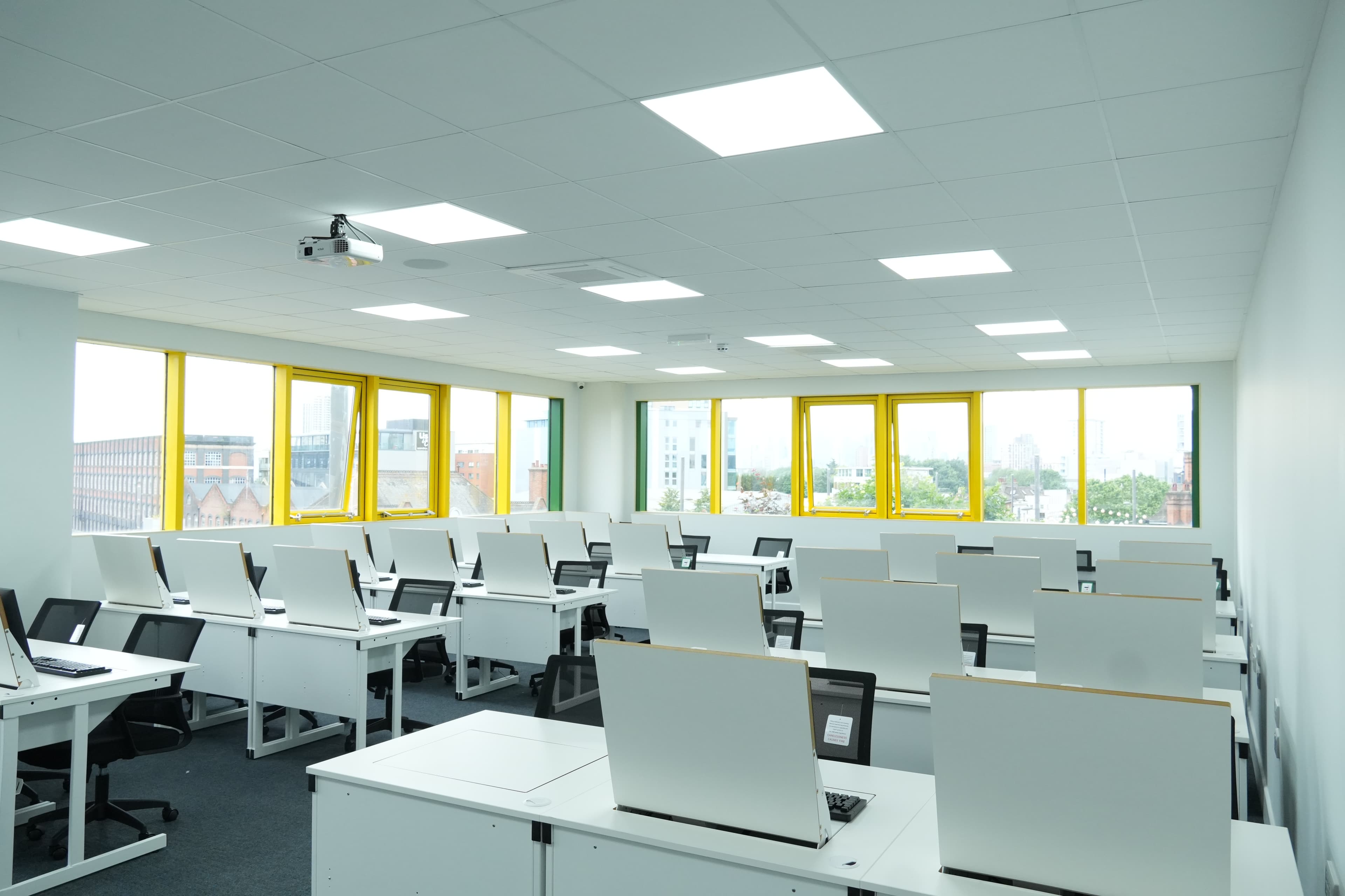 classroom stratford campus wolliam college